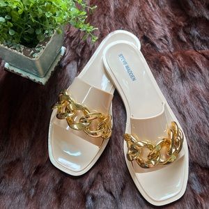 Steve madden jelly sandals